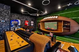Next Play Clubhouse | Waterpark Resort & Game Room - Image 2